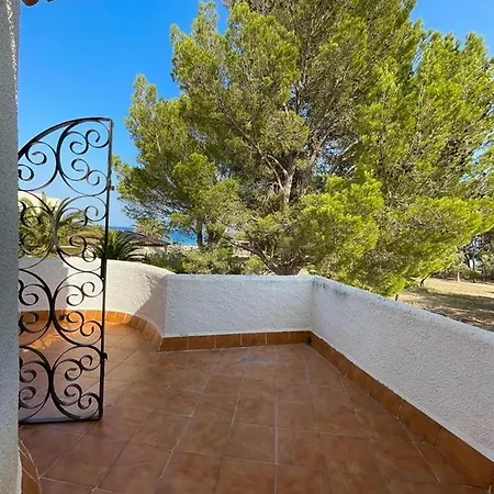 Isalina Villa